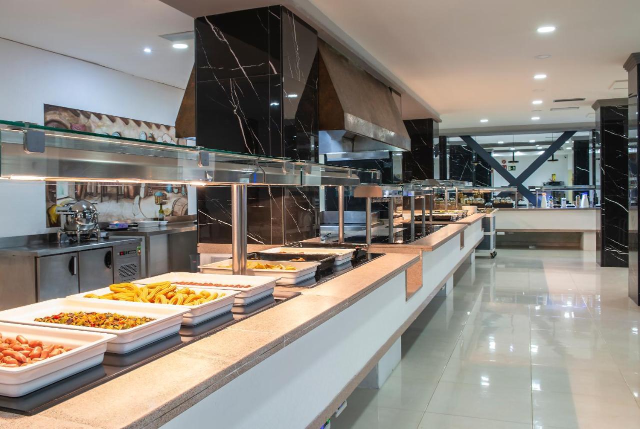 Hotel Benidorm East By Pierre & Vacances מראה חיצוני תמונה