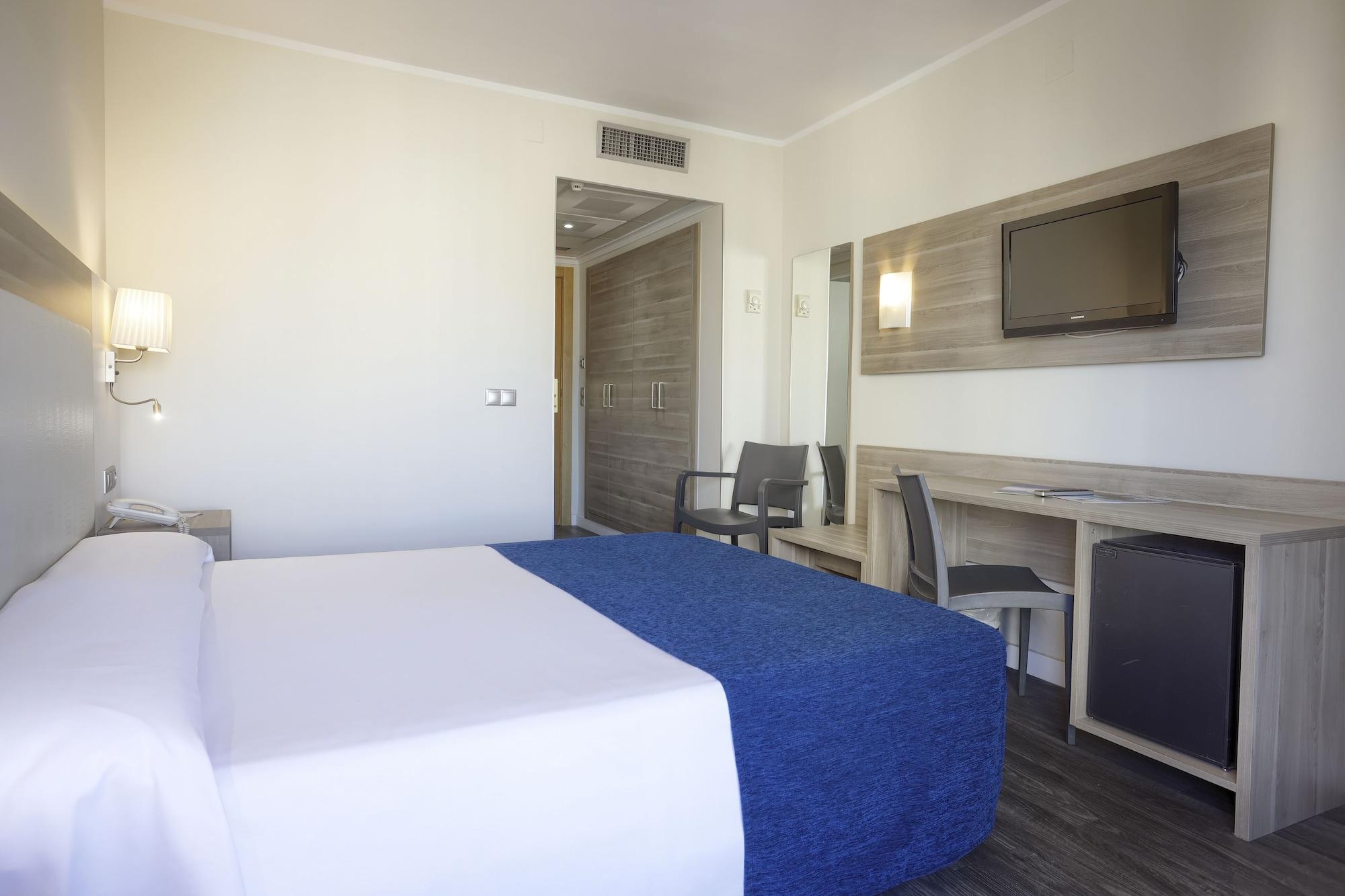 Hotel Benidorm East By Pierre & Vacances מראה חיצוני תמונה