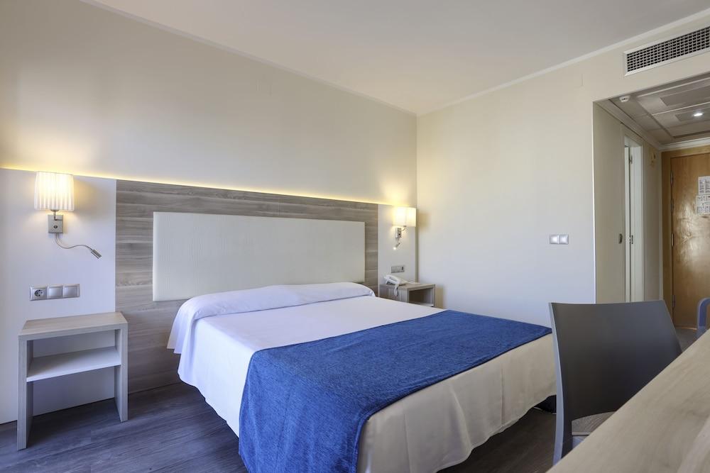 Hotel Benidorm East By Pierre & Vacances מראה חיצוני תמונה