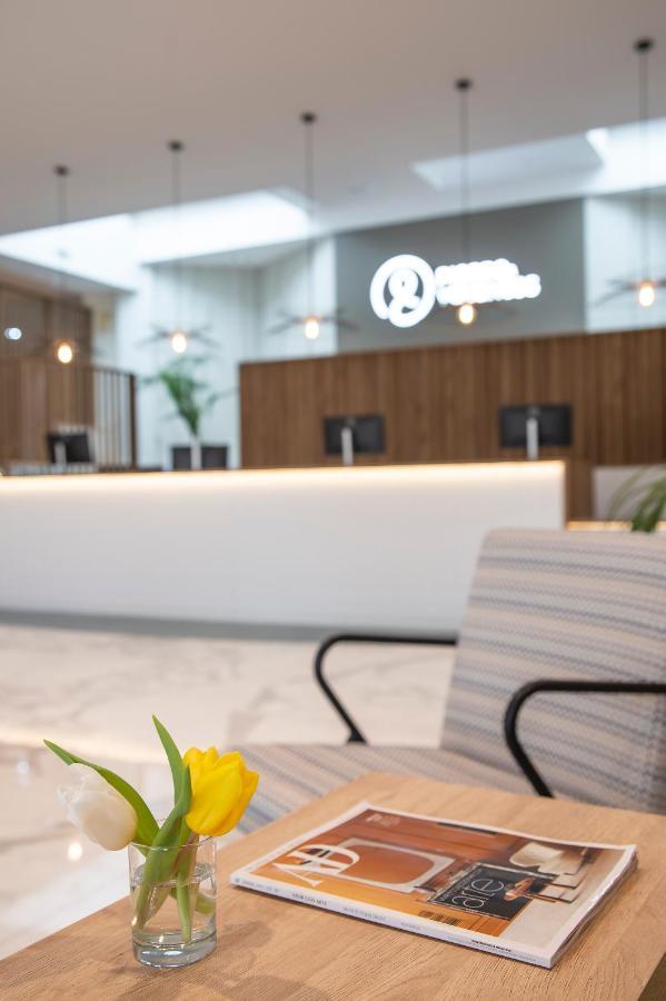Hotel Benidorm East By Pierre & Vacances מראה חיצוני תמונה